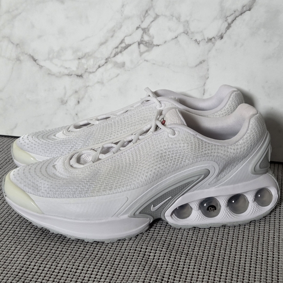 Nike Air Max Dn Mens Sneaker Shoes White Metallic Silver 10.5 - Picture 4 of 9